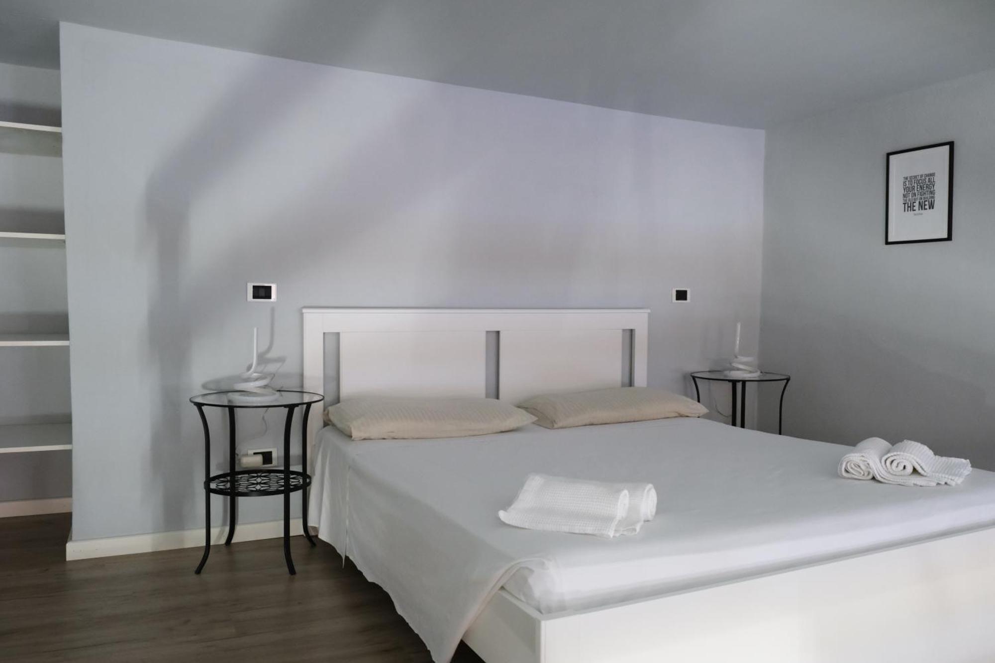 Carega City Center Apartment เวโรนา ภายนอก รูปภาพ